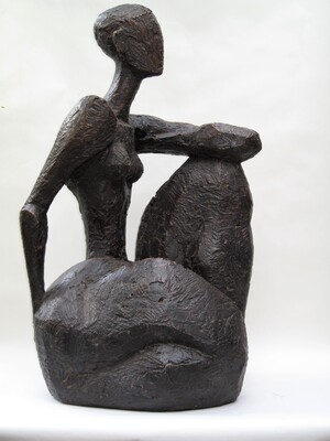Wächterin, Bronze,1999, 77x40x30cm